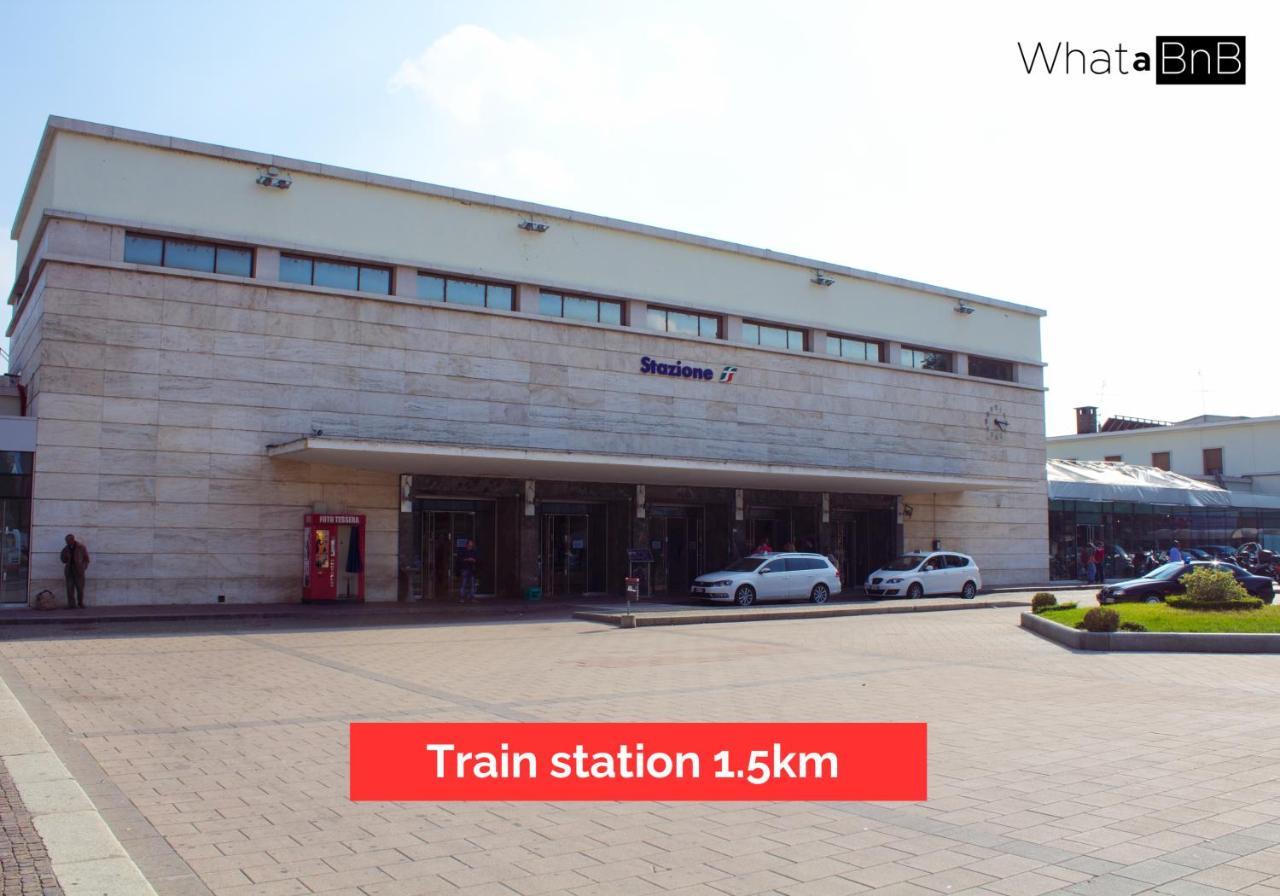 Bellissimo Appartamento Con Supermercato A 50M Asti Exterior foto